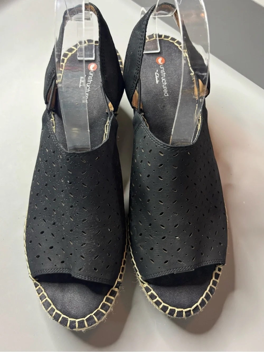 Clark’s Petrina Gail Leather Sandals Size 9 Neutral Beach Bohemian Spring